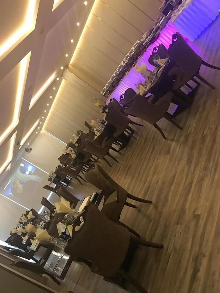 Holiday Khaleej Riyadh Eksteriør billede